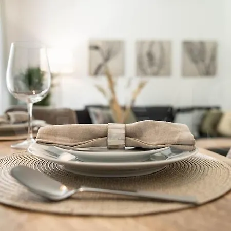 Apartment Calm With Private Patio By Rems *